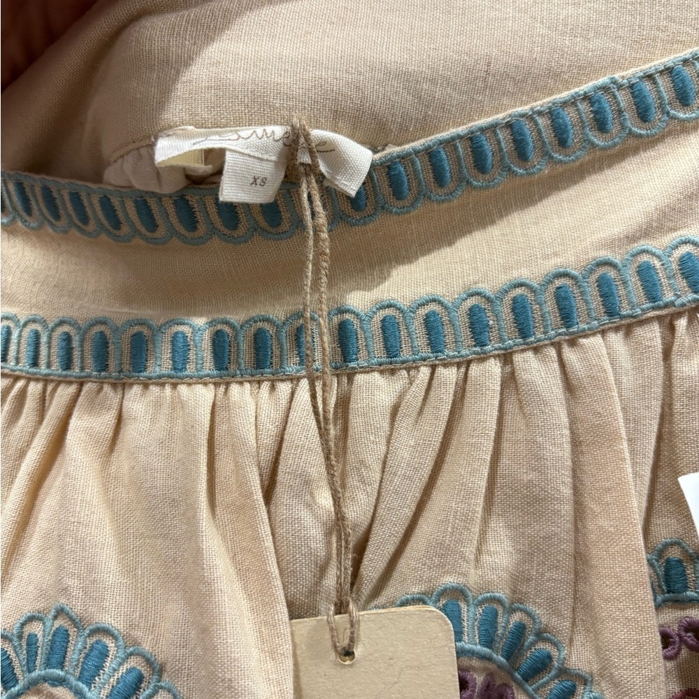 Cream and Pink Embellished Bubble Mini Skirt - Picture 3 of 3